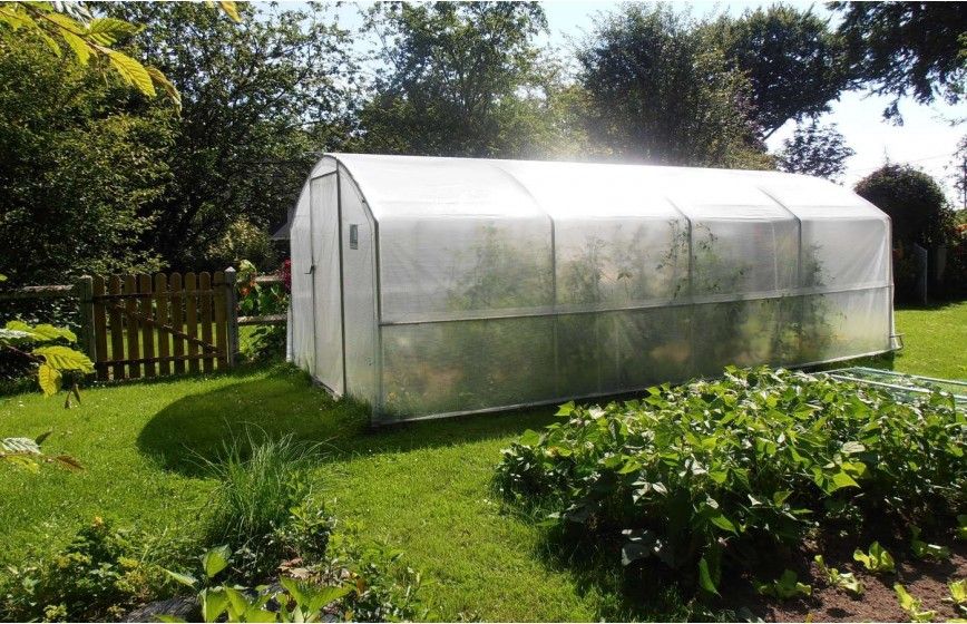 Serre Tonneau 4 Saisons - pieds droits - longueur 6m - avec bâche de toit en plastique polyéthylène 200 microns. Surface 18m²