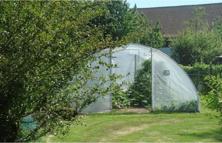 SERRE GOTHIQUE 4m50 x 4m50               