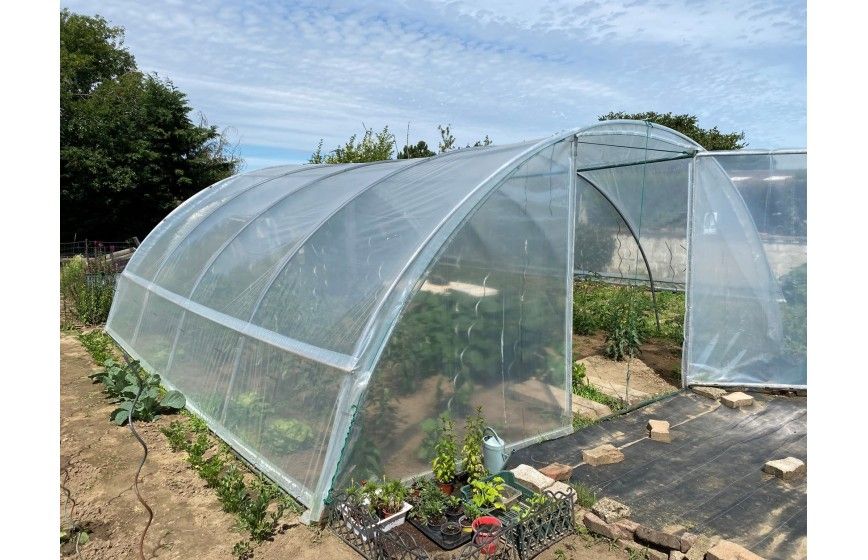 La Serre Super SERRE SUPER 5m80 x 6m00 Avec ou sans aérations

Surface : 34,80m² - 2
