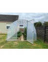 Serre Tonneau - Surface  13.50m - largeur 3m - Longueur 4.50m -avec aérations latérales ouvertes.