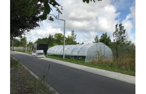 Serre Tonneau - Modèle 5 -ème Saison - Largeur 5m - longueur 12m - surface 60m² - Aérations latérales ouvertes -