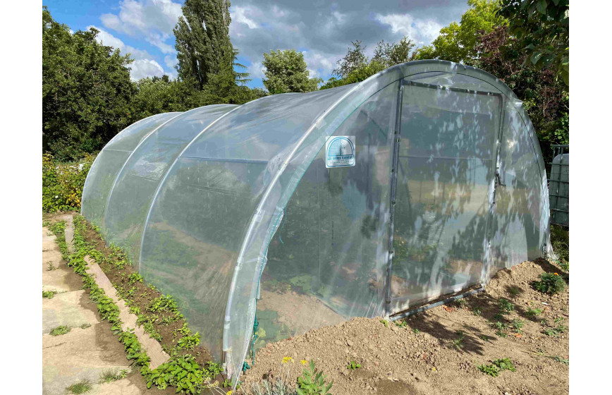 Serre Tonneau Abri Légumes - longueur 8m Serre Tonneau Abri Légumes - longueur 8m